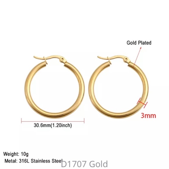 NEW Women’s Gold Plated Round Pierced Hoop Earrings 18K / jewelry - Picture 8 of 8